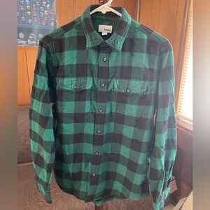 Sonoma Green and Black Plaid Button Down Shirt( size: s)